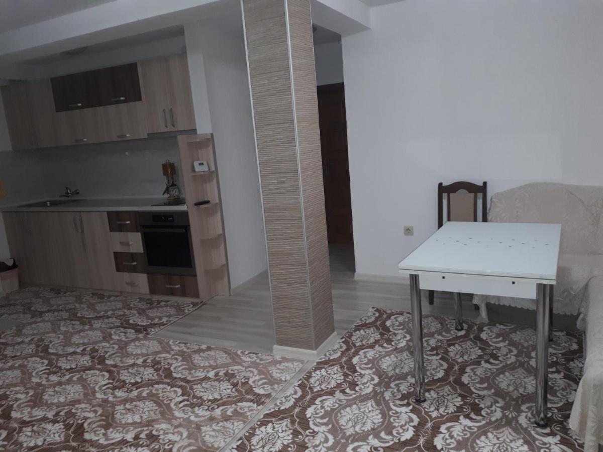 Къща За Гости Орфей Smoljan Exterior foto